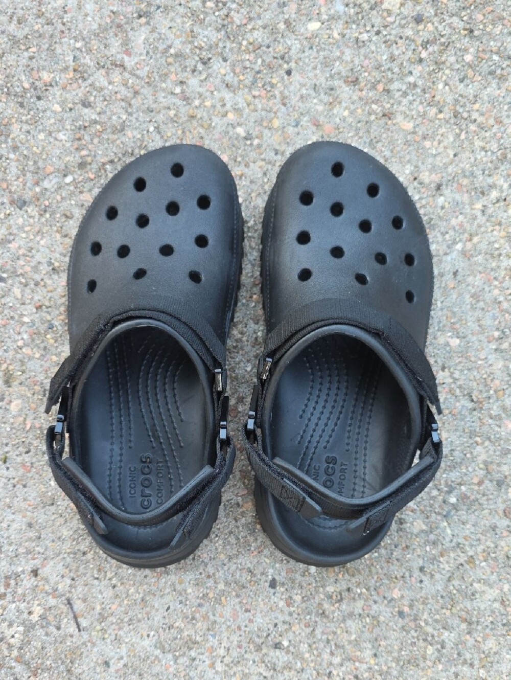 Crocs Classic Black Hiker Clog With Adjustable Strap Size 8 - Picture 3 of 9